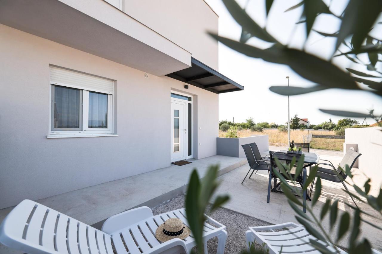 Duo Soles - Apartments With Private Parking Near Zadar Murvica  Eksteriør bilde