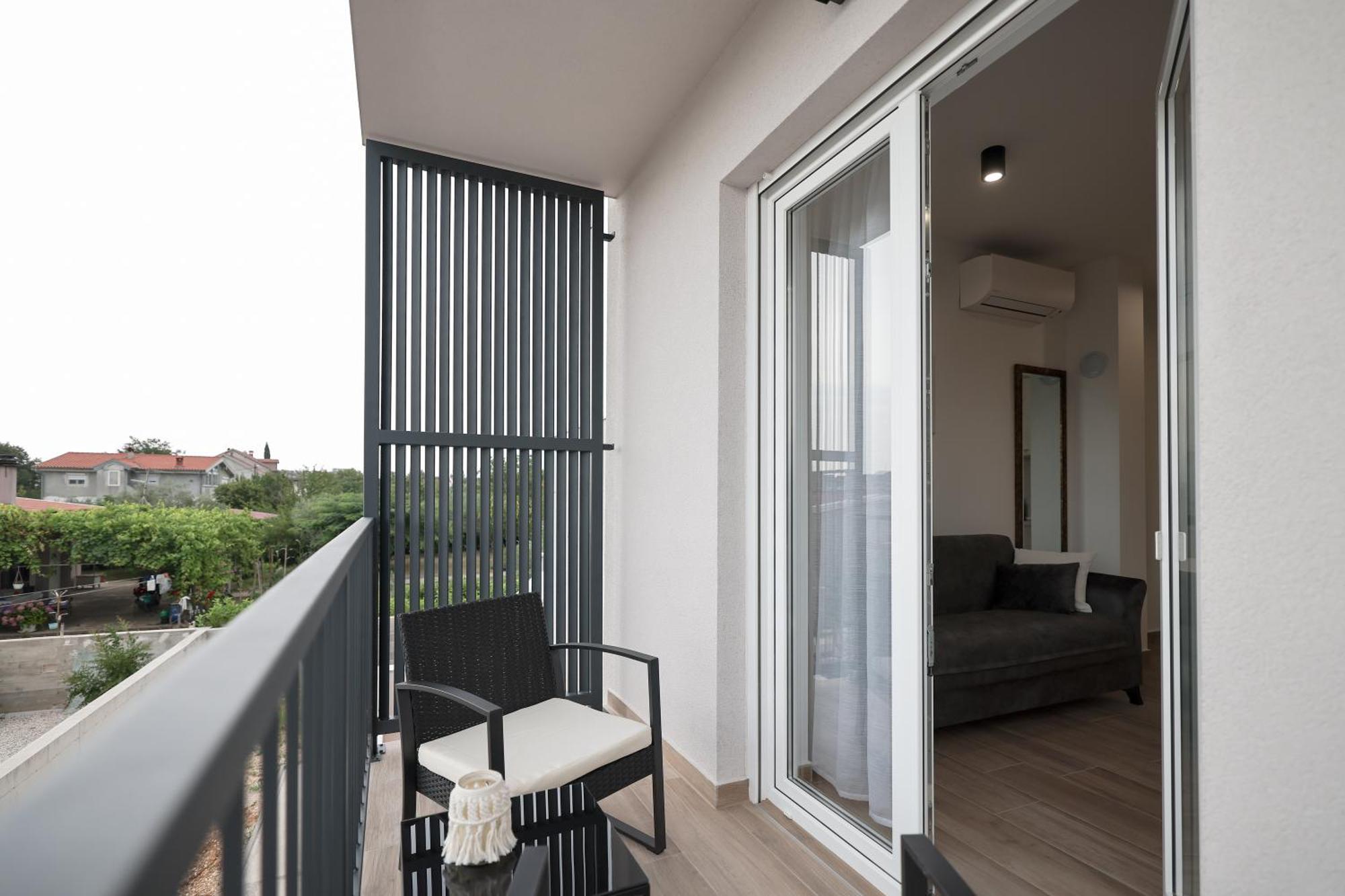 Duo Soles - Apartments With Private Parking Near Zadar Murvica  Eksteriør bilde