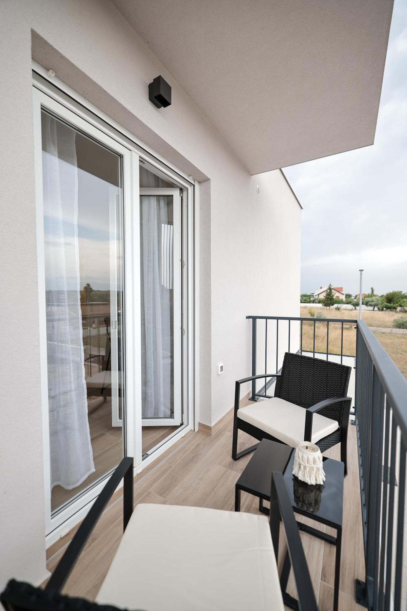 Duo Soles - Apartments With Private Parking Near Zadar Murvica  Eksteriør bilde