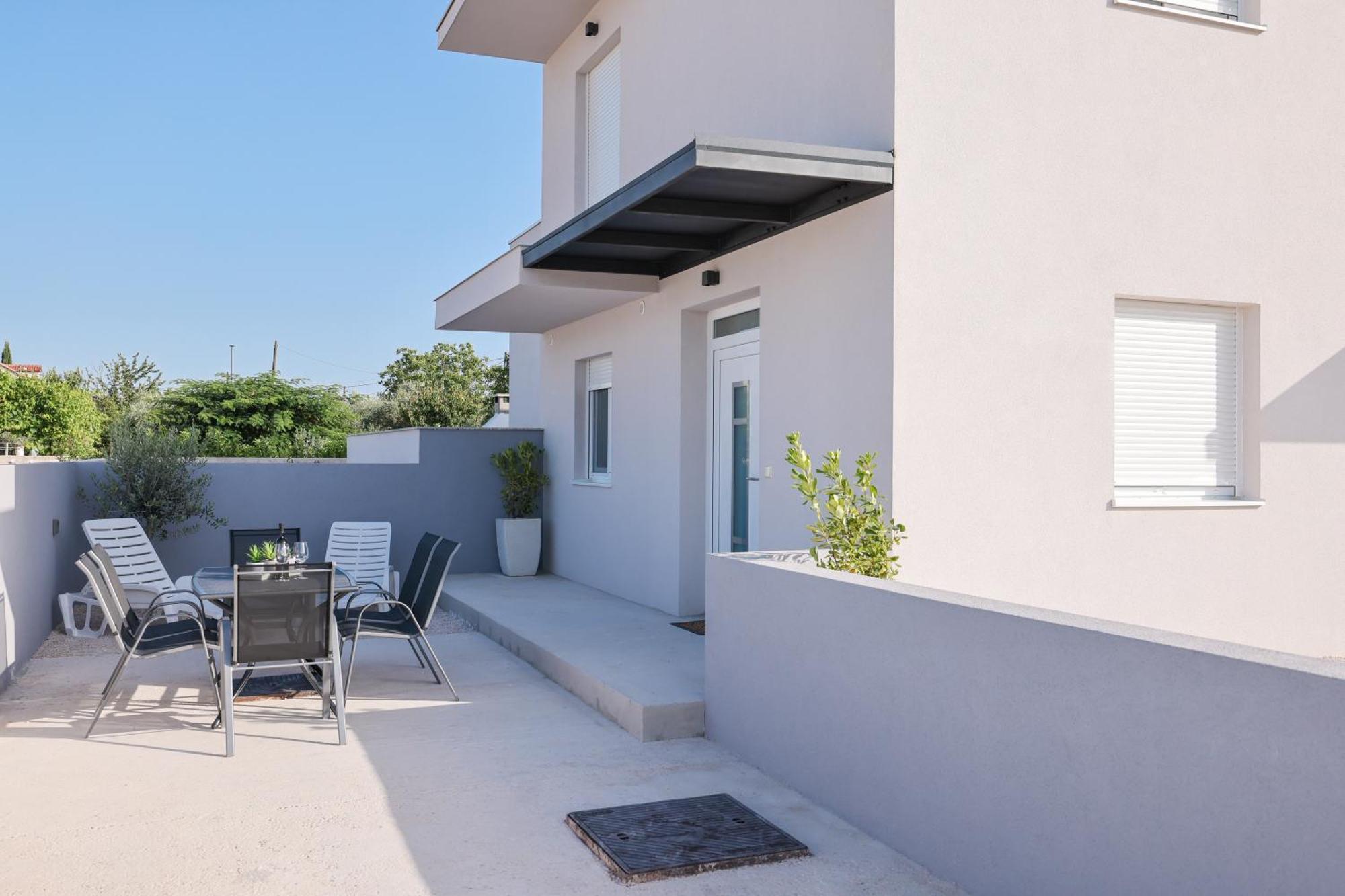 Duo Soles - Apartments With Private Parking Near Zadar Murvica  Eksteriør bilde